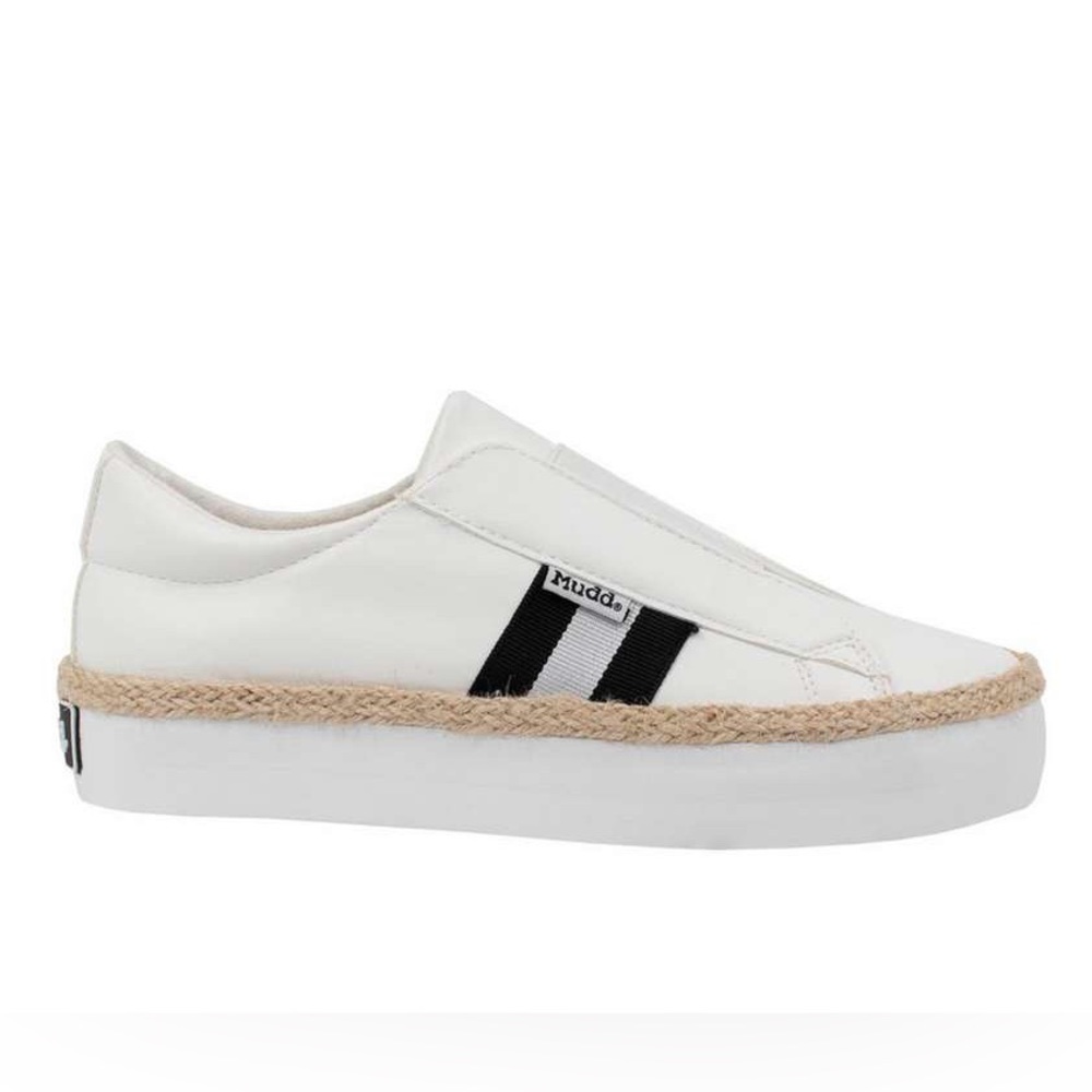 Mudd Beyley Double Stripe Slip On Shoe 8.5 NWT - Picture 2 of 8